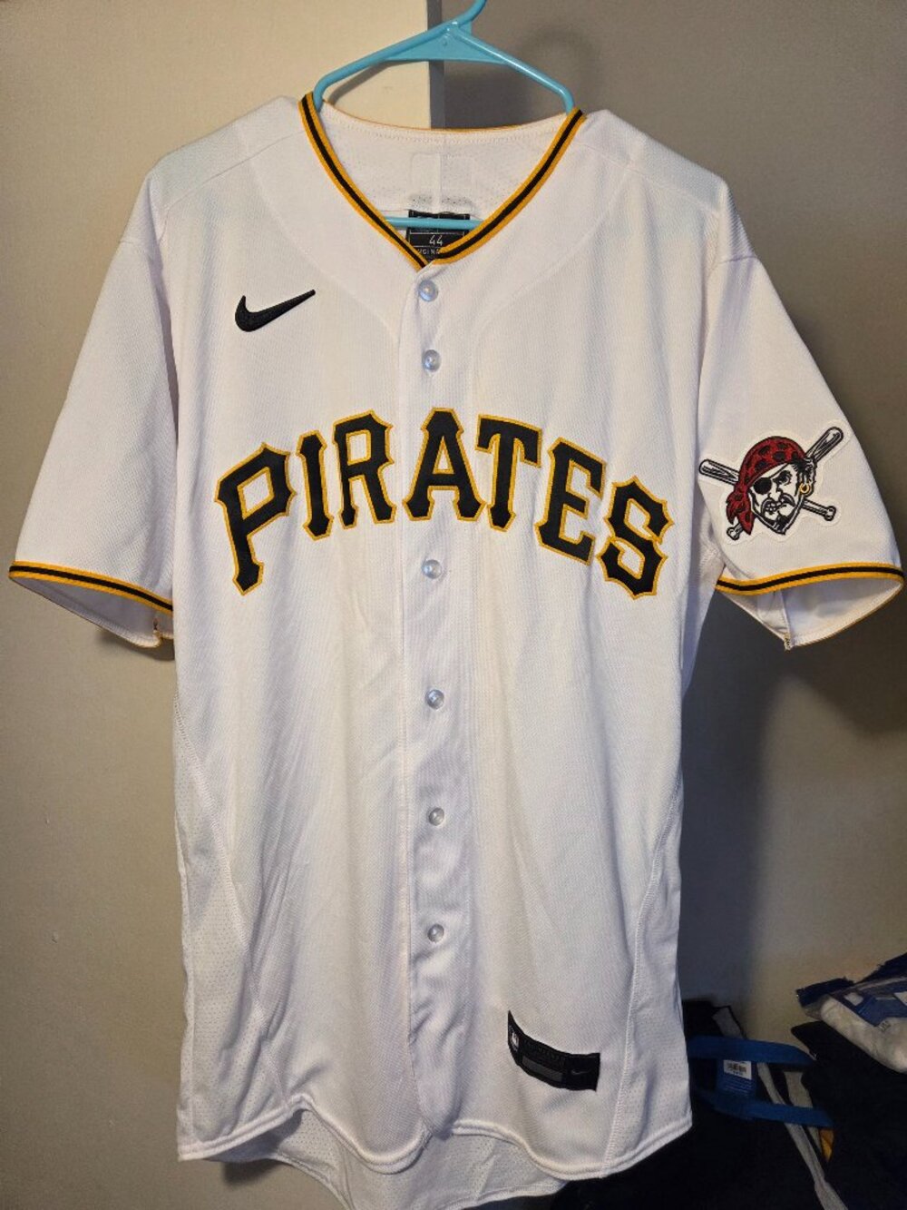 Mens MLB Pittsburgh Pirates nike home jersey size 44